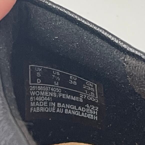 NWOB Clarks Women's Airabell Sky Black leather Size 7.5 - Picture 9 of 10